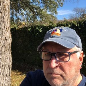 Meet your Posher, Larry